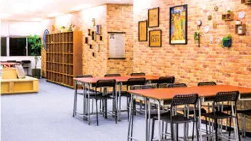 全国拠点のスクーリング