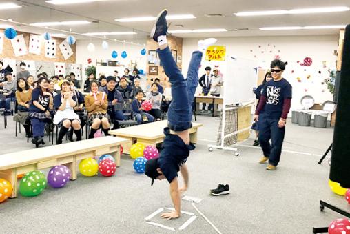 仲間と楽しむキャンパスのイベントイメージ画像