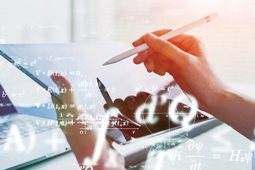 タブレットで数式を書いている様子