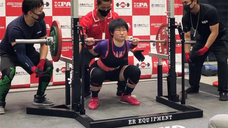 小幡歩美さん「第 26 回 ジャパンクラシックサブジュニア・ジュニアパワーリフティング選手権大会」準優勝