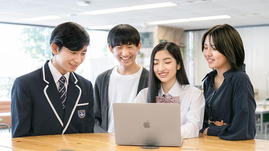 N高等学校、初めてとなる全国TVCMを放送  <br />テーマは「読み書きデジタル」 <br /> 〜西村博之氏が初のTVCM出演〜 <br /> 西村氏「今後はデジタルのコミュ力が大事になると思います」