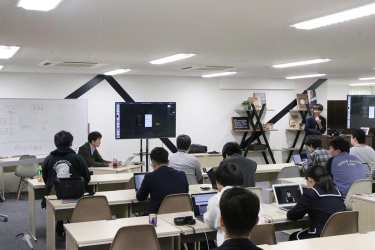 半年に一度のプログラミング クラス「成果発表会」のサムネイル