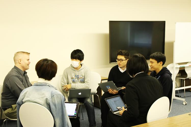 【プロジェクトN】外国人講師にインタビュー<br>“クールジャパン”について学びを深めるのサムネイル