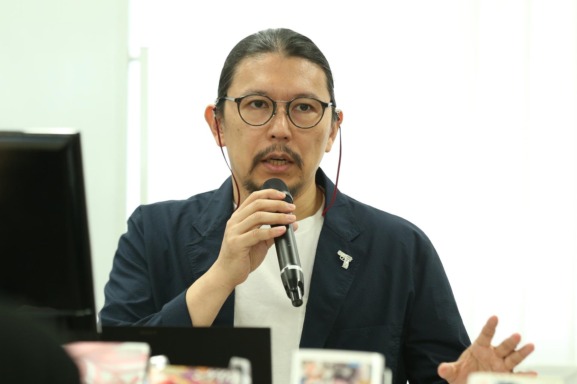 時雨沢恵一氏による特別授業<br>「時雨沢恵一の物書き講座 ～アメノセイと巡る小説家の旅～」
