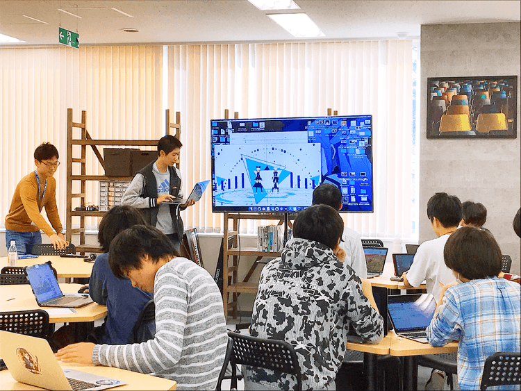柏キャンパスの新しい企画「プログラミング進捗発表会」のサムネイル