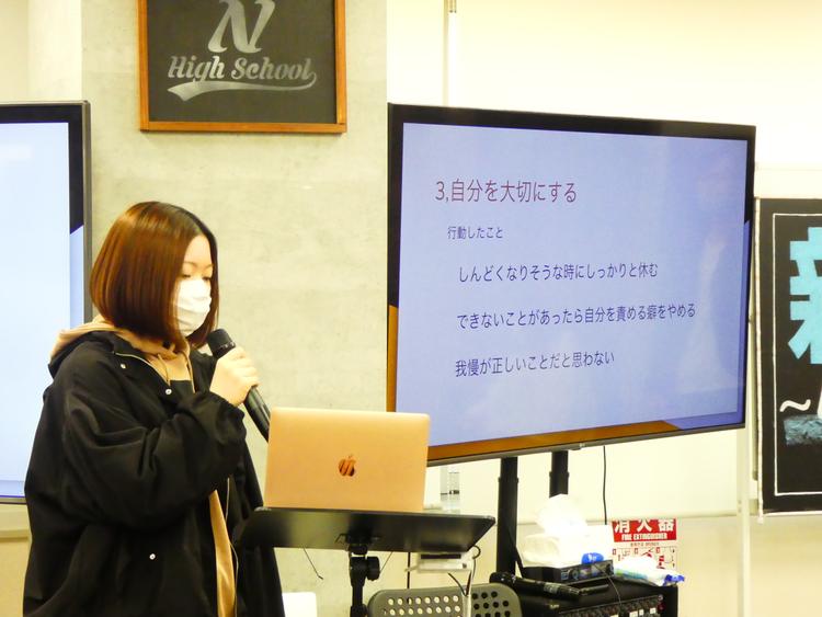 朝から白熱！“敷居は低いが奥が深い”江坂キャンパスの「朝LT」とは？のサムネイル