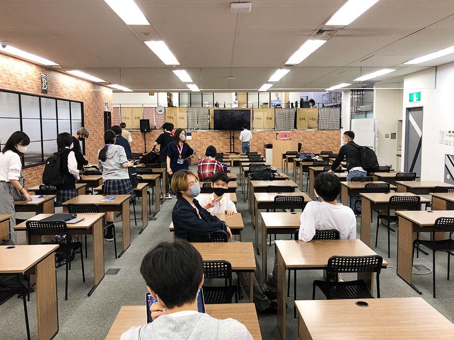 【横浜】入学から1ヶ月、友だちとの交流、部活、委員会<br>新入生のキャンパスライフを聞いてみた
