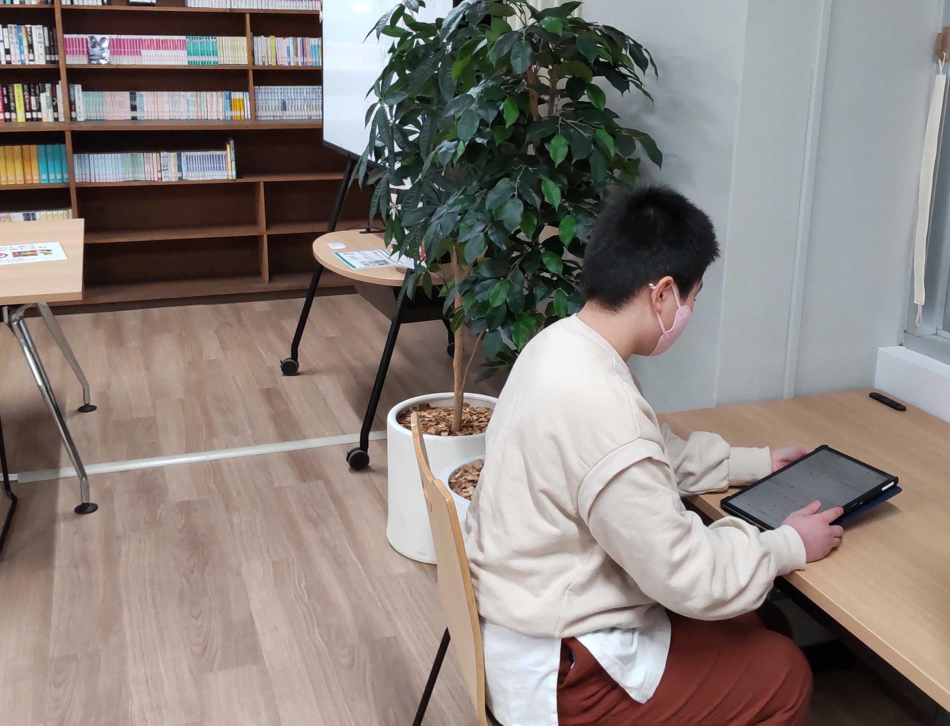 石井彩音さん 「カクヨム甲子園2022」読売新聞社賞を受賞