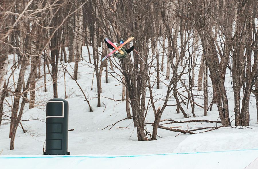 ニコルズ皇吏さんが、「江原2024冬季ユースオリンピック」<br>フリースタイルスキー2種目で銀メダル